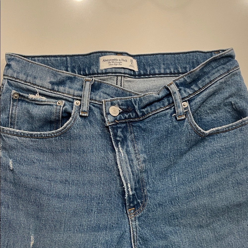 Abercrombie & Fitch High Rise Light Blue Jeans